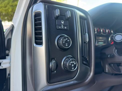 Used 2014 Chevrolet Silverado 1500 LT w/ All Star Edition AWD/4WD image 19