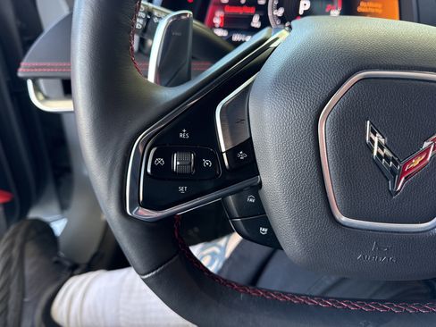 Used 2024 Chevrolet Corvette Stingray Preferred Cpe w/ Z51 Performance Package image 22