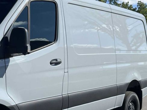 New 2026 Mercedes-Benz Sprinter 2500 image 15