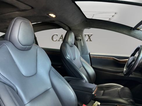 Used 2020 Tesla Model X Long Range AWD/4WD image 14
