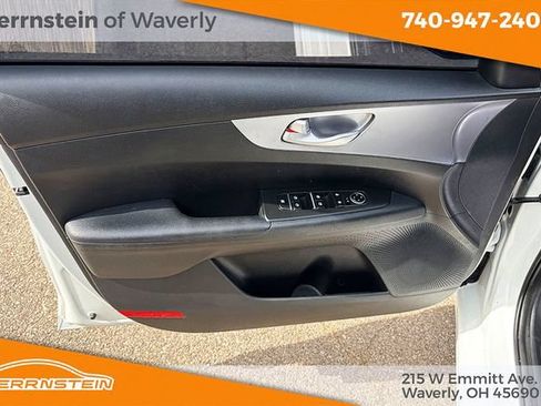 Used 2023 Kia Forte LXS FWD image 11