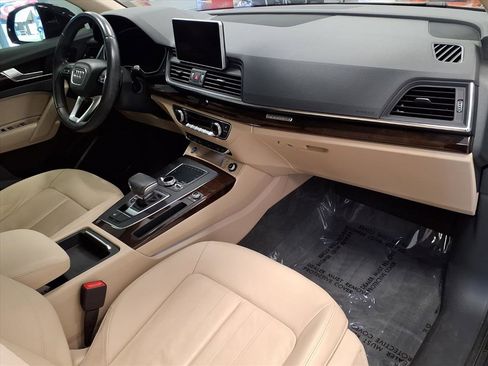 Used 2018 Audi Q5 2.0T Premium Plus w/ Premium Plus Package image 9