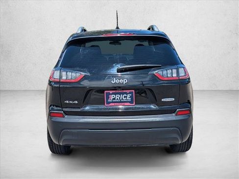 Used 2020 Jeep Cherokee Latitude AWD/4WD image 7