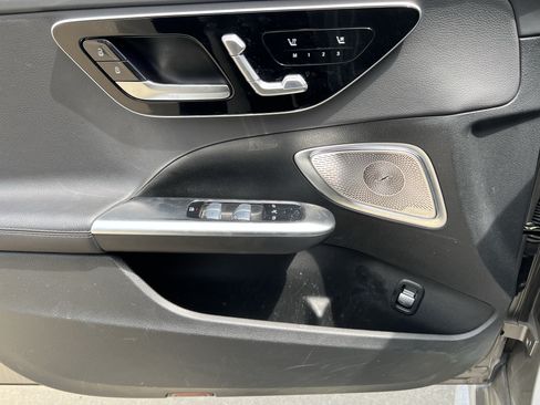 Used 2024 Mercedes-Benz C 300 4MATIC Sedan image 14