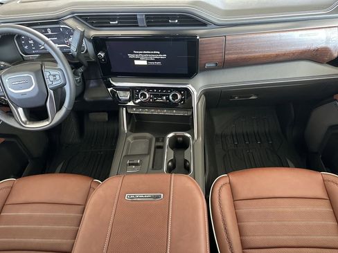 New 2026 GMC Sierra 3500 Denali Ultimate image 19