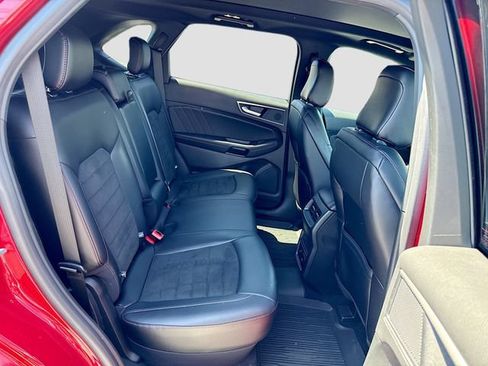 Certified 2024 Ford Edge ST-Line AWD/4WD image 30
