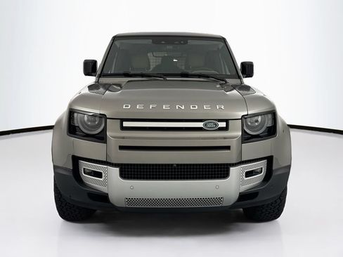Used 2025 Land Rover Defender 130 S AWD/4WD image 2