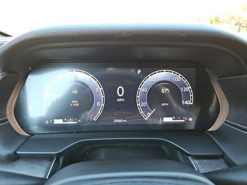 Used 2023 Jeep Grand Cherokee Limited w/ Luxury Tech Group II image 23