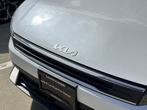 Certified 2025 Kia K4 LXS image 28
