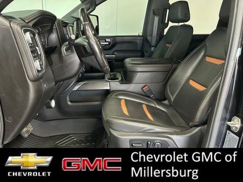 Used 2021 GMC Sierra 3500 AT4 w/ Gooseneck/5TH Wheel Package image 16