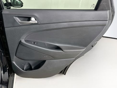 Used 2021 Hyundai Tucson Limited w/ Cargo Package FWD image 29