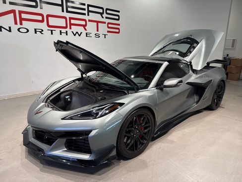 Used 2024 Chevrolet Corvette Z06 image 43