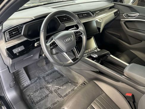 Used 2024 Audi Q8 e-tron Premium AWD/4WD image 13
