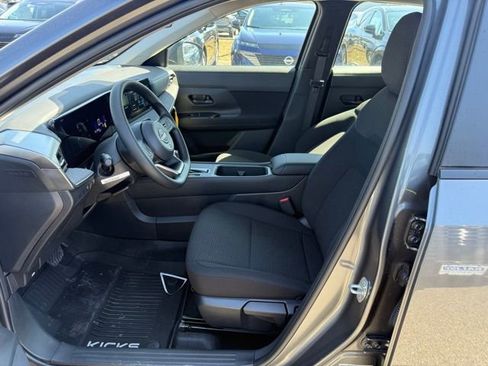 New 2026 Nissan Kicks S image 17