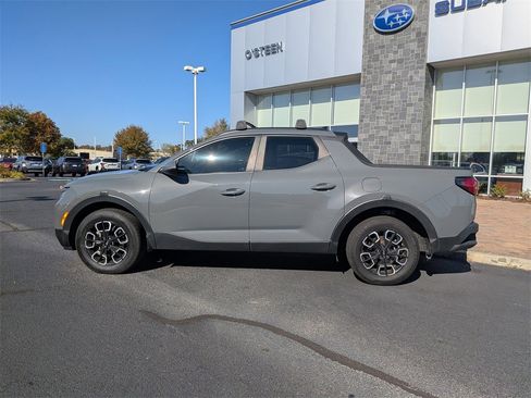 Used 2022 Hyundai Santa Cruz SEL Premium image 7