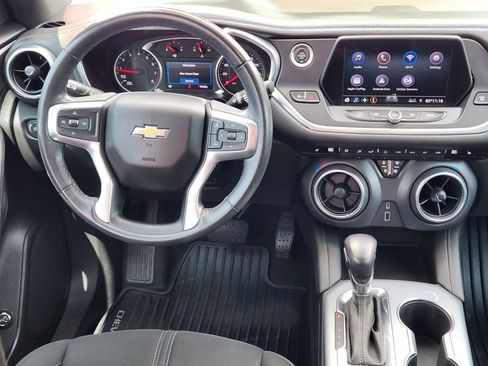Used 2020 Chevrolet Blazer LT FWD image 9
