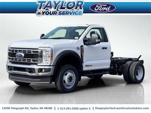 New 2025 Ford F450 XL image 1