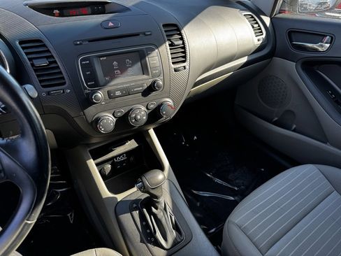 Used 2015 Kia Forte EX w/ Protection Package image 16