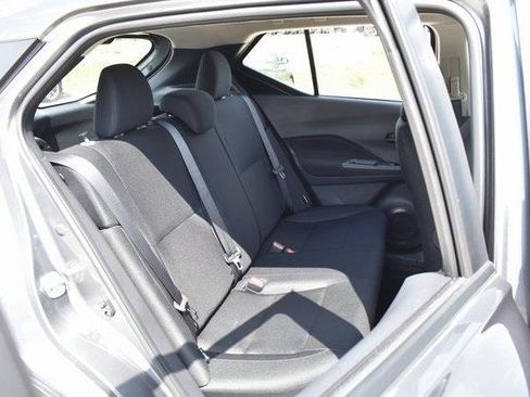New 2025 Nissan Kicks Play S image 34