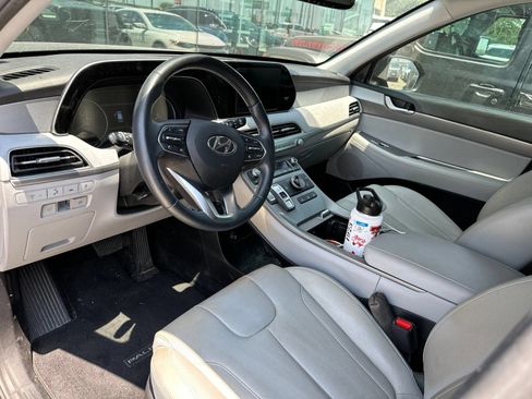 Used 2020 Hyundai Palisade SEL w/ Premium Package FWD image 16