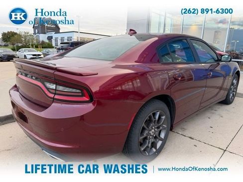 Used 2018 Dodge Charger GT AWD/4WD image 2