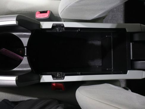 Used 2013 Toyota Prius Three w/ Solar Roof Pkg image 30