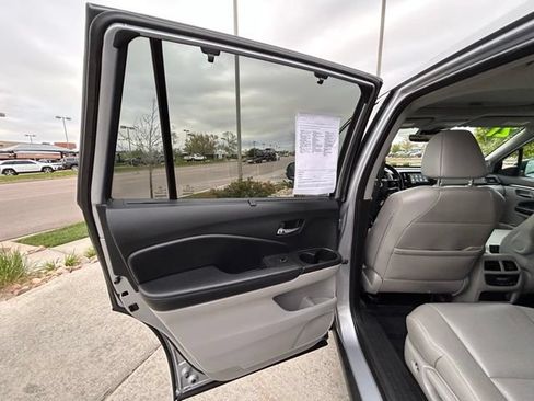 Used 2021 Honda Pilot EX-L image 29