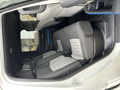 Used 2024 Toyota Tacoma TRD Sport image 25