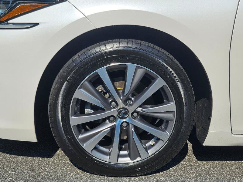 Used 2021 Lexus ES 350 w/ Premium Package FWD image 17