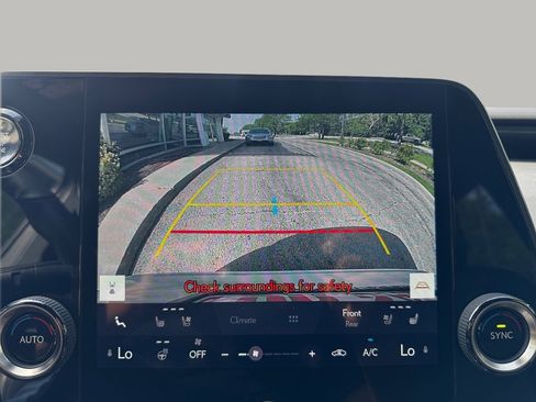 Used 2023 Lexus RX 350 Premium w/ Accessory Package AWD/4WD image 27