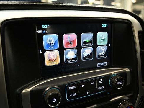 Used 2018 GMC Sierra 1500 SLT image 16