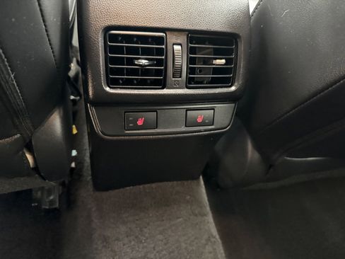 Used 2015 Subaru Outback 2.5i Limited image 18