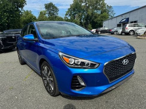 Used 2018 Hyundai Elantra GT w/ Tech Package 03 FWD image 5