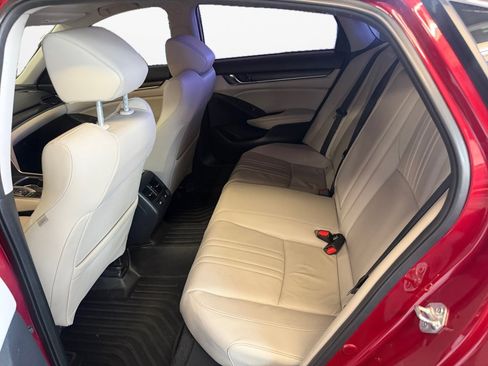 Used 2022 Honda Accord Touring image 15