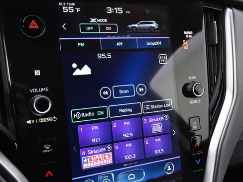 Used 2022 Subaru Outback Premium image 28