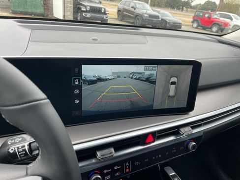 New 2026 Kia Sorento SX FWD image 17