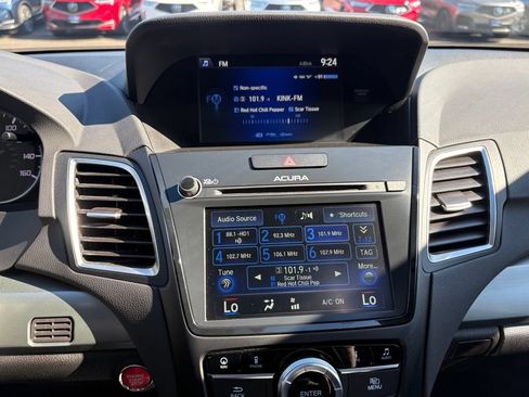 Used 2017 Acura RDX AWD w/ Advance Package image 21