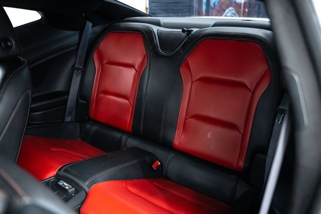 Used 2016 Chevrolet Camaro SS RWD image 19