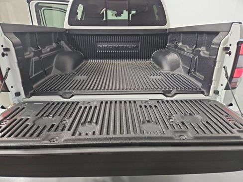 New 2026 Nissan Frontier SV w/ Tow Package image 22