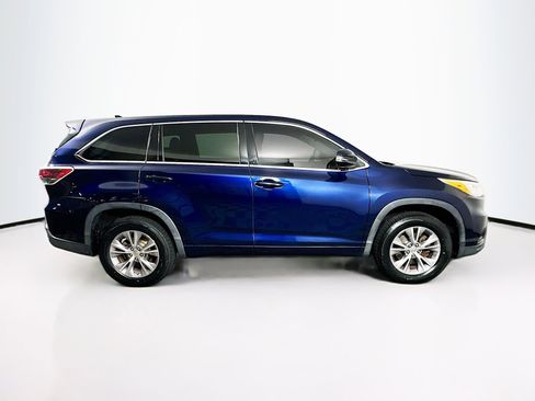 Used 2014 Toyota Highlander Plus image 10