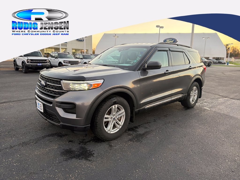 Used 2021 Ford Explorer XLT w/ Class III Trailer Tow Package AWD/4WD image 1