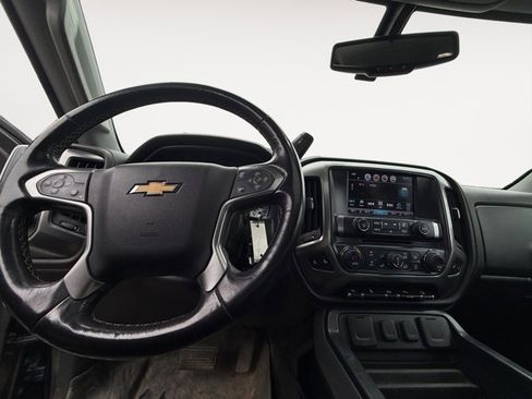 Used 2018 Chevrolet Silverado 2500 LTZ w/ Vortec Plus Package AWD/4WD image 10