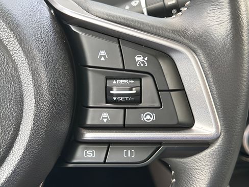 Used 2023 Subaru Forester Premium AWD/4WD image 11