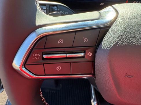 New 2026 Chevrolet Traverse LT w/ Driver Confidence Package image 25