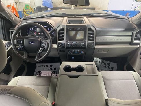 Used 2019 Ford F250 XL w/ STX Appearance Package image 17