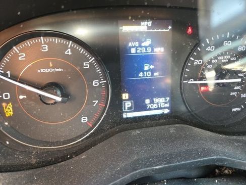 Used 2018 Subaru Crosstrek 2.0i Premium w/ Eyesight System AWD/4WD image 6