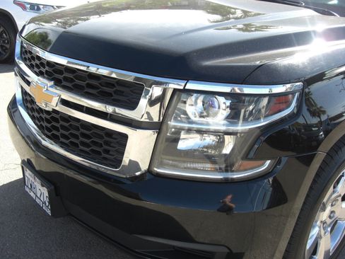Used 2017 Chevrolet Tahoe LT image 6