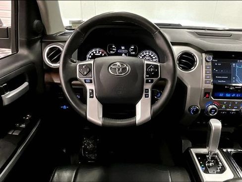 Used 2020 Toyota Tundra Limited w/ Limited Premium Package AWD/4WD image 6