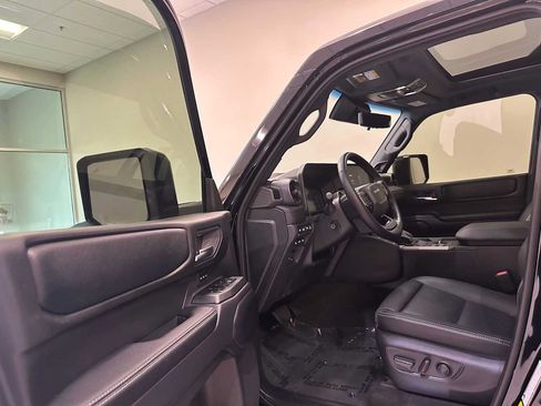 Certified 2026 Toyota Land Cruiser w/ Premium Package AWD/4WD image 24