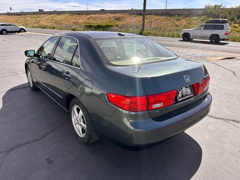 Used 2005 Honda Accord EX image 4